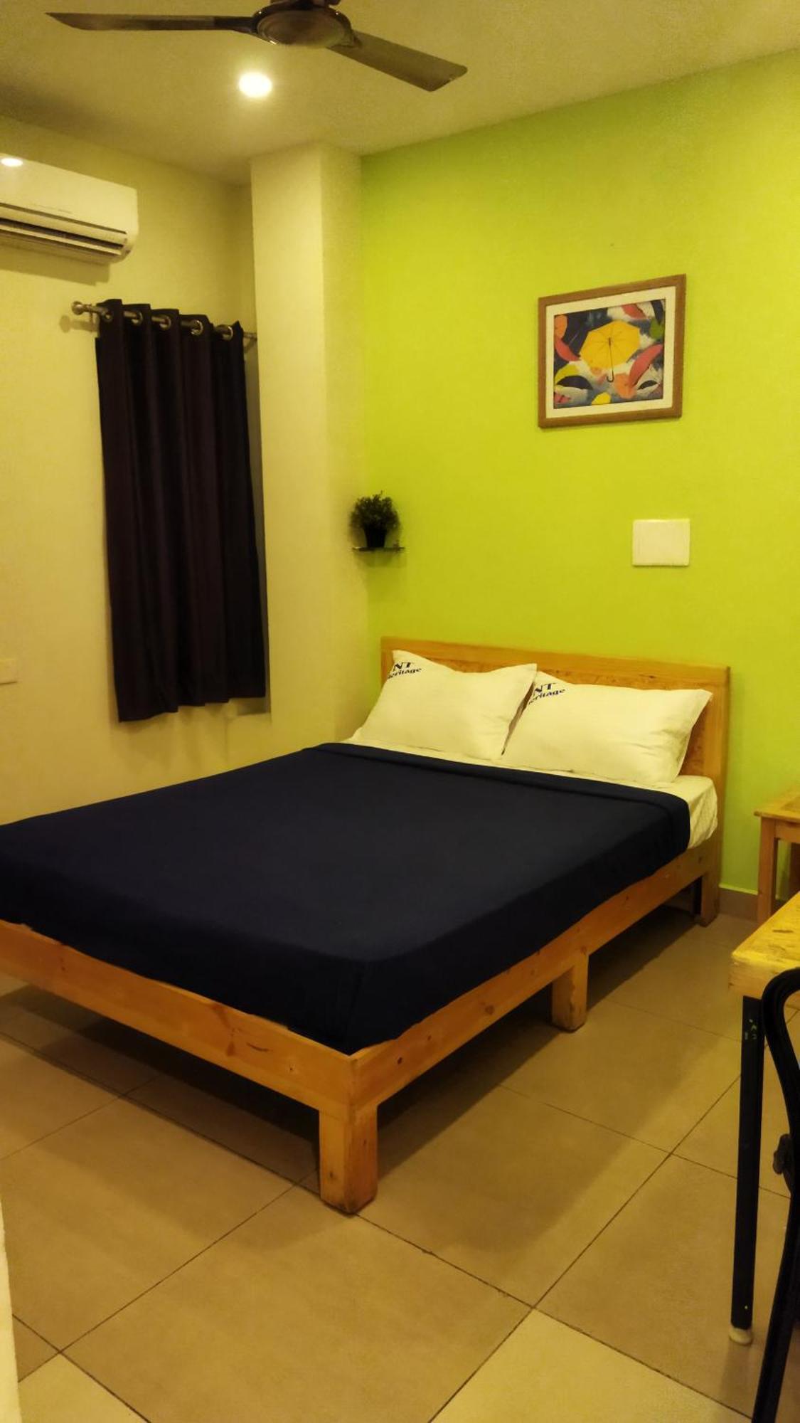 Chaplin Hotel Pondicherry Esterno foto