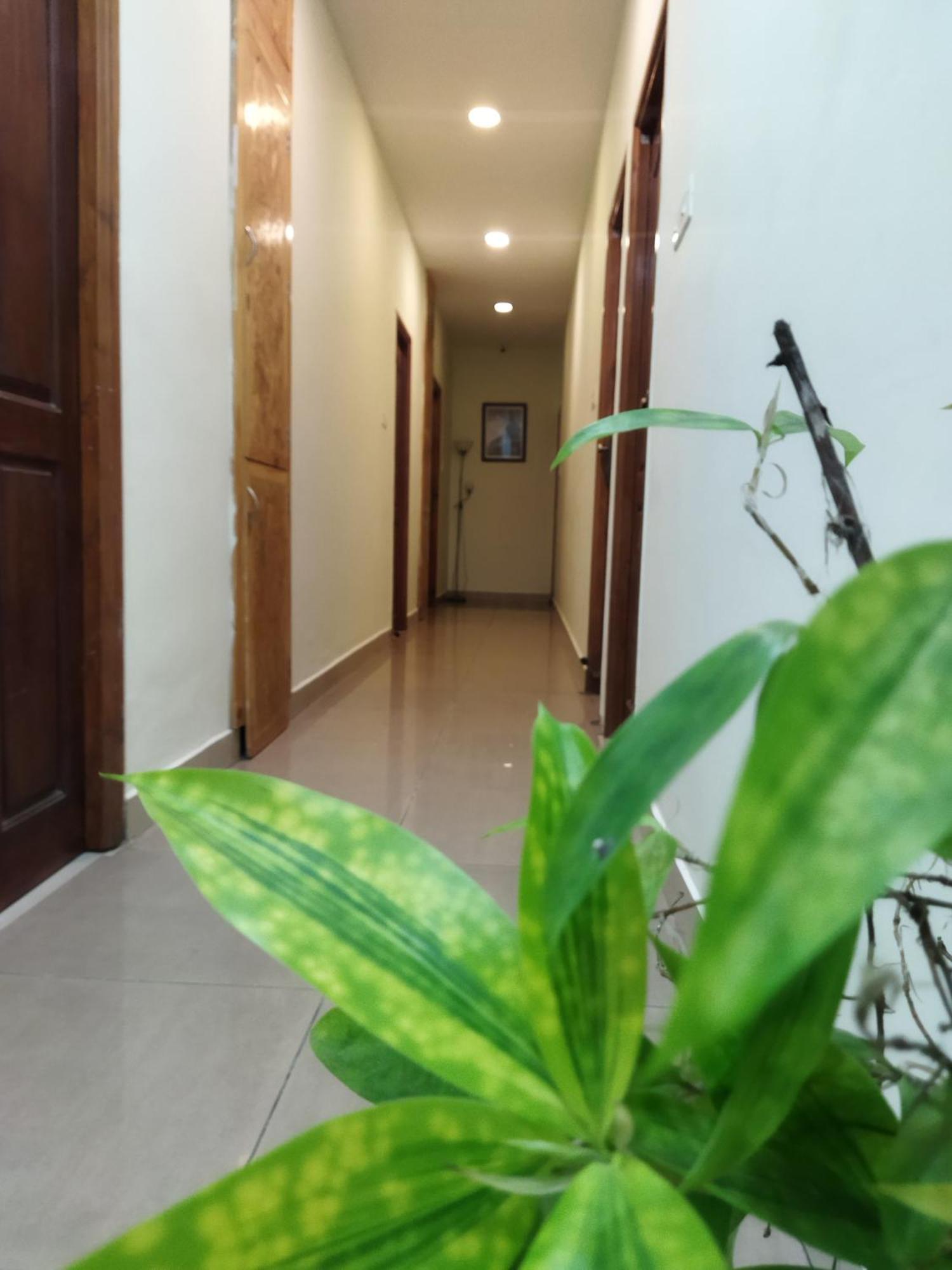 Chaplin Hotel Pondicherry Esterno foto