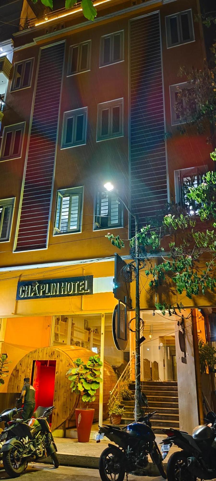 Chaplin Hotel Pondicherry Esterno foto